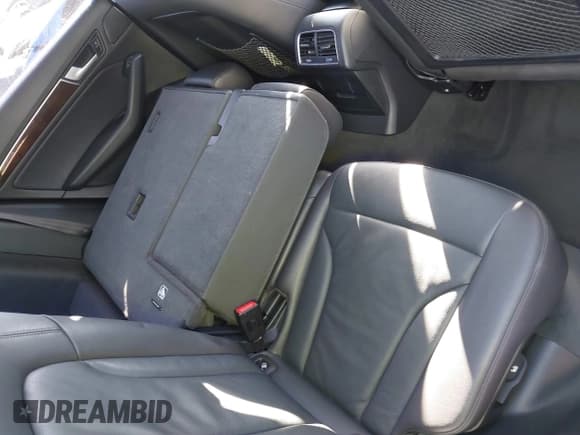✅ 2015 Audi Q5 Premium Plus • VIN: WA1DGAFPXFA039859 • Lot: 41410698. Listed on IAAI with 83,122 mi. Free auction sales archive from the USA and detailed vehicle history report at DreamBid. Image 8.
