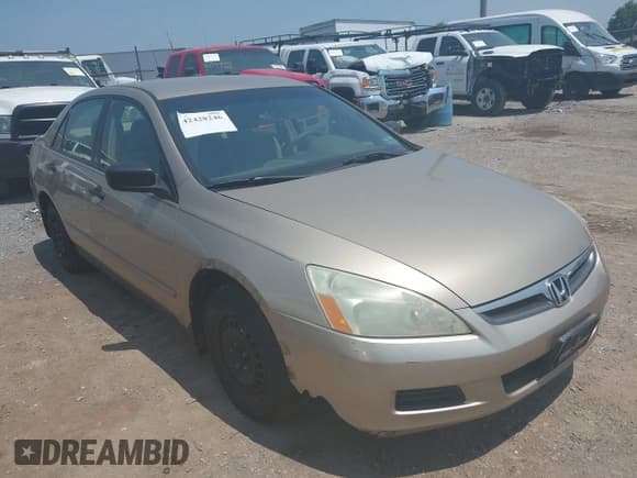 ✅ 2007 Honda Accord VP • VIN: 1HGCM55117A064103 • Lot: 42428246. Listed on IAAI with 195,926 mi. Free auction sales archive from the USA and detailed vehicle history report at DreamBid. Image 6.