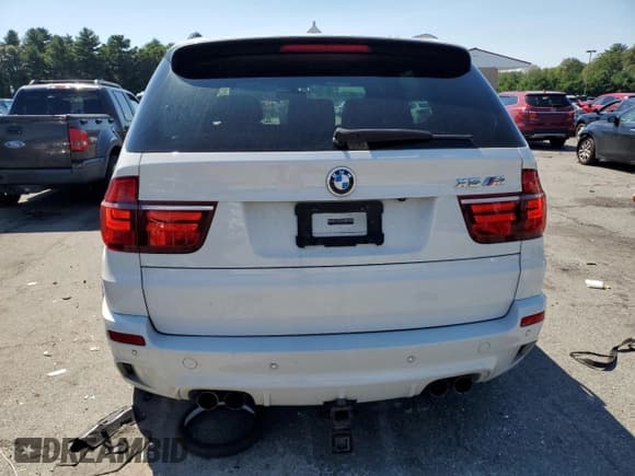✅ 2011 BMW X5 M • VIN: 5YMGY0C57BLK26432 • Lot: 67023344. Listed on Copart with 74,800 mi. Free auction sales archive from the USA and detailed vehicle history report at DreamBid. Image 6.