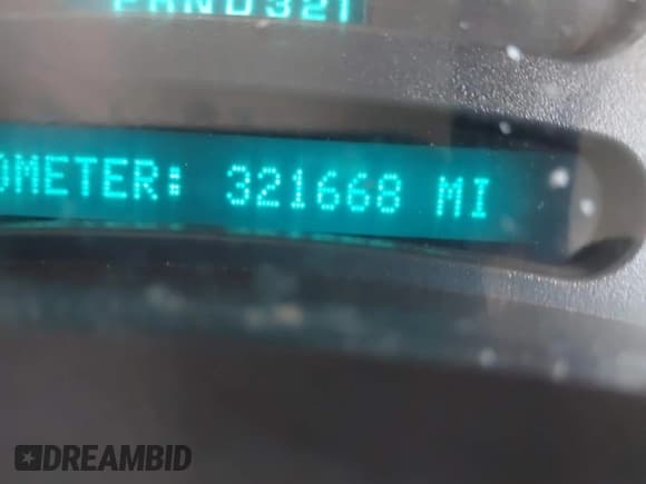 ✅ 2003 Chevrolet Silverado 2500HD LS • VIN: 1GCHC29U93E346552 • Lot: 43176633. Listed on IAAI with 321,668 mi. Free auction sales archive from the USA and detailed vehicle history report at DreamBid. Image 7.