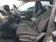 ✅ 2017 Jeep Cherokee Latitude • VIN: 1C4PJLCB4HD240604 • Lot: 86181755. Wystawiony na Copart z przebiegiem 136 832 mil. Bezpłatny archiwum sprzedaży aukcyjnych z USA i szczegółowy raport historii pojazdu na DreamBid. Zdjęcie 7.