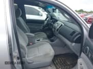 ✅ 2011 Toyota Tacoma • VIN: 5TFJX4GN3BX002487 • Лот: 42483183. Опубликован ранее на IAAI с пробегом 180 633 миль. Бесплатный доступ к архиву аукционных продаж из США и подробный отчёт об истории автомобиля на DreamBid. Изображение 5.