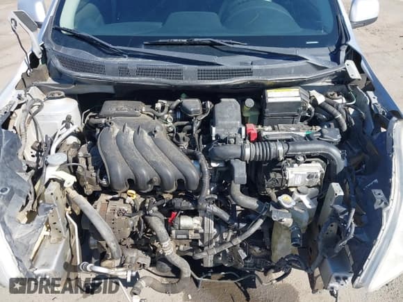 ✅ 2013 Nissan Versa S Plus • VIN: 3N1CN7AP0DL881295 • Lot: 42474410. Wystawiony na IAAI z przebiegiem 158 349 mil. Bezpłatny archiwum sprzedaży aukcyjnych z USA i szczegółowy raport historii pojazdu na DreamBid. Zdjęcie 10.