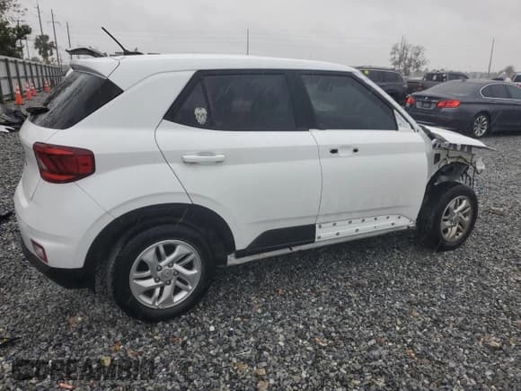 ✅ 2023 Hyundai Venue SE • VIN: KMHRB8A39PU210491 • Lot: 88960495. Listed on Copart with 28,592 mi. Free auction sales archive from the USA and detailed vehicle history report at DreamBid. Image 3.