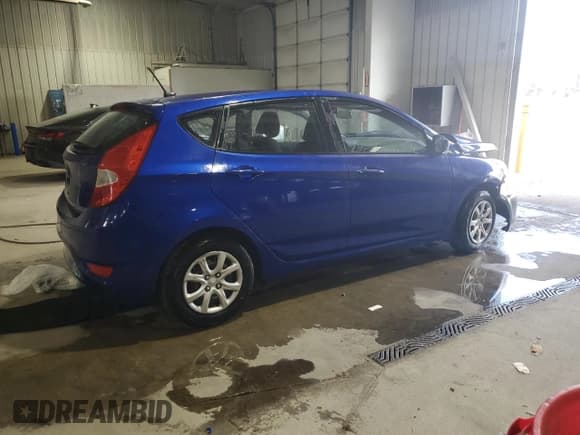 ✅ 2013 Hyundai Accent GS • VIN: KMHCT5AE4DU091862 • Lot: 93055195. Listed on Copart with 187,185 mi. Free auction sales archive from the USA and detailed vehicle history report at DreamBid. Image 3.