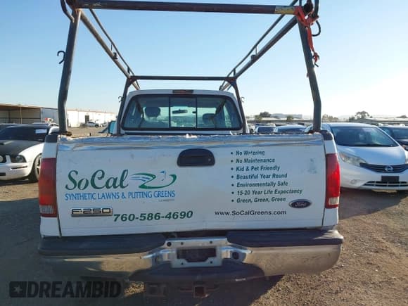 ✅ 2007 Ford F-250 XL • VIN: 1FTSX20P97EB19465 • Lot: 43893777. Listed on IAAI with 222,937 mi. Free auction sales archive from the USA and detailed vehicle history report at DreamBid. Image 16.