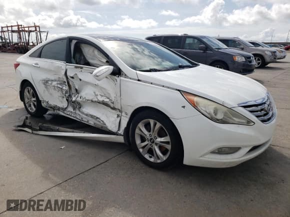 ✅ 2012 Hyundai Sonata Limited • VIN: 5NPEC4AC4CH380187 • Lot: 64222344. Listed on Copart with 216,193 mi. Free auction sales archive from the USA and detailed vehicle history report at DreamBid. Image 4.
