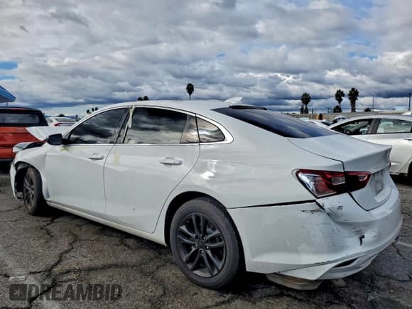 ✅ 2018 Chevrolet Malibu LT • VIN: 1G1ZD5ST4JF121007 • Lot: 93072935. Listed on Copart with Not provided. Free auction sales archive from the USA and detailed vehicle history report at DreamBid. Image 2.