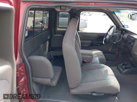 ✅ 1999 Ford Ranger XLT • VIN: 1FTYR14X1XPA65494 • Лот: 41770450. Опубликован ранее на IAAI с пробегом 80 418 миль. Бесплатный доступ к архиву аукционных продаж из США и подробный отчёт об истории автомобиля на DreamBid. Изображение 8.