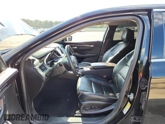 ✅ 2015 Chevrolet Impala LTZ • VIN: 1G1165S32FU129195 • Лот: 85872495. Опубликован ранее на Copart с пробегом 155 116 миль. Бесплатный доступ к архиву аукционных продаж из США и подробный отчёт об истории автомобиля на DreamBid. Изображение 7.