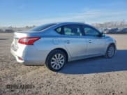✅ 2017 Nissan Sentra SV • VIN: 3N1AB7AP9HY377899 • Lot: 95286975. Wystawiony na Copart z przebiegiem 98 891 mil. Bezpłatny archiwum sprzedaży aukcyjnych z USA i szczegółowy raport historii pojazdu na DreamBid. Zdjęcie 3.