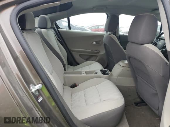 ✅ 2014 Chevrolet Volt • VIN: 1G1RE6E46EU111104 • Lot: 81402834. Wystawiony na Copart z przebiegiem 188 004 mil. Bezpłatny archiwum sprzedaży aukcyjnych z USA i szczegółowy raport historii pojazdu na DreamBid. Zdjęcie 10.