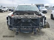 ✅ 2016 Chevrolet Silverado 2500HD LT • VIN: 1GC2KVEG8GZ394598 • Lot: 81324965. Wystawiony na Copart z przebiegiem Nie podano. Bezpłatny archiwum sprzedaży aukcyjnych z USA i szczegółowy raport historii pojazdu na DreamBid. Zdjęcie 5.