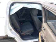 ✅ 2019 GMC Acadia SLE • VIN: 1GKKNLLA9KZ229053 • Lot: 43180888. Wystawiony na IAAI z przebiegiem 107 679 mil. Bezpłatny archiwum sprzedaży aukcyjnych z USA i szczegółowy raport historii pojazdu na DreamBid. Zdjęcie 8.