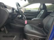 ✅ 2023 Hyundai Tucson SEL • VIN: 5NMJFCAEXPH165692 • Lot: 69154764. Wystawiony na Copart z przebiegiem 31 728 mil. Bezpłatny archiwum sprzedaży aukcyjnych z USA i szczegółowy raport historii pojazdu na DreamBid. Zdjęcie 7.