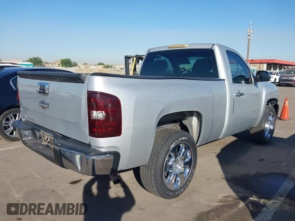 ✅ 2012 Chevrolet Silverado 1500 Work Truck • VIN: 1GCNCPEX7CZ216505 • Lot: 43583525. Listed on IAAI with 120,542 mi. Free auction sales archive from the USA and detailed vehicle history report at DreamBid. Image 6.