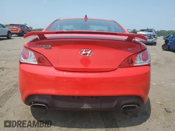 ✅ 2011 Hyundai Genesis Coupe Track • VIN: KMHHU6KH0BU055049 • Lot: 59848165. Wystawiony na Copart z przebiegiem 78 148 mil. Bezpłatny archiwum sprzedaży aukcyjnych z USA i szczegółowy raport historii pojazdu na DreamBid. Zdjęcie 6.
