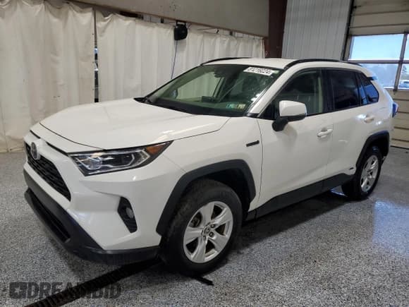 ✅ 2021 Toyota RAV4 Hybrid XLE • VIN: JTMR6RFV2MD014476 • Lot: 81216024. Wystawiony na Copart z przebiegiem 38 405 mil. Bezpłatny archiwum sprzedaży aukcyjnych z USA i szczegółowy raport historii pojazdu na DreamBid. Zdjęcie 1.