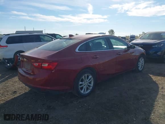 2018 Chevrolet Malibu LT with VIN 1G1ZD5ST2JF265493, listed as a IAAI auction lot 43421582 with 43,542 mi miles and . Bid and sale history available at DreamBid. Image 4.