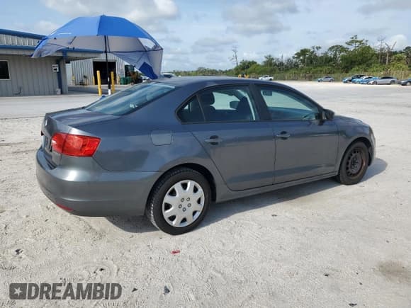 ✅ 2012 Volkswagen Jetta S • VIN: 3VW2K7AJ9CM336800 • Lot: 58382425. Listed on Copart with 98,103 mi. Free auction sales archive from the USA and detailed vehicle history report at DreamBid. Image 3.