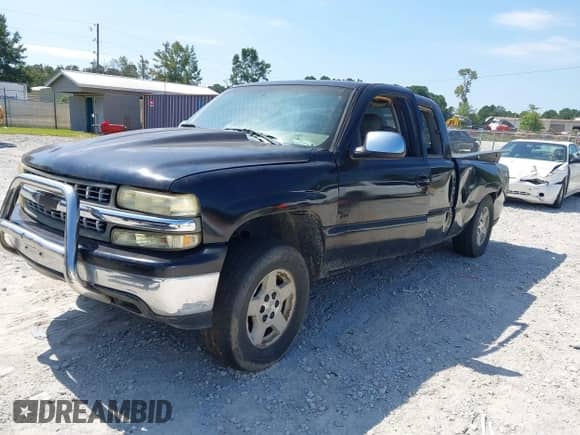1999 Chevrolet Silverado 1500 LS z VIN 2GCEK19TXX1209019, wystawiony jako IAAI lot #43216391 z przebiegiem Nie podano mil oraz . Historia ofert i sprzedaży dostępna na DreamBid. Obrazek 2.