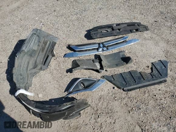 2017 Mitsubishi Outlander SE with VIN JA4AD3A33HZ067048, listed as a Copart auction lot 84731385 with 135,427 mi miles and Salvage title. Bid and sale history available at DreamBid. Image 13.