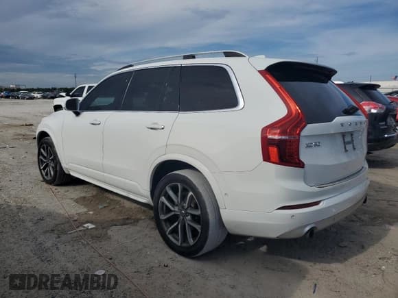 ✅ 2018 Volvo XC90 Momentum • VIN: YV4102KK8J1194509 • Лот: 60994115. Опубликован ранее на Copart с пробегом 122 641 миль. Бесплатный доступ к архиву аукционных продаж из США и подробный отчёт об истории автомобиля на DreamBid. Изображение 2.