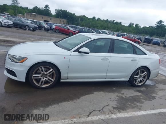 ✅ 2014 Audi A6 Prestige • VIN: WAUHGAFC8EN157644 • Lot: 42717524. Listed on IAAI with 157,833 mi. Free auction sales archive from the USA and detailed vehicle history report at DreamBid. Image 14.