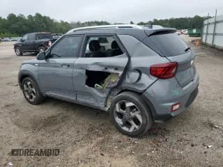 ✅ 2022 Hyundai Venue Limited • VIN: KMHRC8A30NU149333 • Lot: 64263364. Listed on Copart with 32,100 mi. Free auction sales archive from the USA and detailed vehicle history report at DreamBid. Image 2.