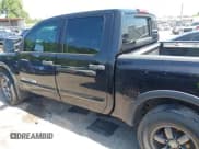✅ 2014 Nissan Titan Pro-4X • VIN: 1N6BA0EC9EN502540 • Lot: 42558083. Wystawiony na IAAI z przebiegiem Nie podano. Bezpłatny archiwum sprzedaży aukcyjnych z USA i szczegółowy raport historii pojazdu na DreamBid. Zdjęcie 14.
