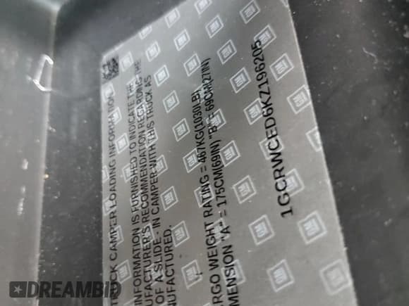 ✅ 2019 Chevrolet Silverado 1500 LT • VIN: 1GCRWCED6KZ196205 • Lot: 58987235. Wystawiony na Copart z przebiegiem 77 842 mil. Bezpłatny archiwum sprzedaży aukcyjnych z USA i szczegółowy raport historii pojazdu na DreamBid. Zdjęcie 13.