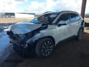 ✅ 2022 Toyota Corolla Cross XLE • VIN: 7MUDAAAG3NV014484 • Lot: 43761950. Listed on IAAI with 34,507 mi. Free auction sales archive from the USA and detailed vehicle history report at DreamBid. Image 2.