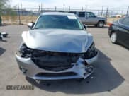 ✅ 2015 Mazda 3 S Grand Touring • VIN: JM1BM1M38F1256560 • Lot: 41655332. Wystawiony na IAAI z przebiegiem 121 179 mil. Bezpłatny archiwum sprzedaży aukcyjnych z USA i szczegółowy raport historii pojazdu na DreamBid. Zdjęcie 13.