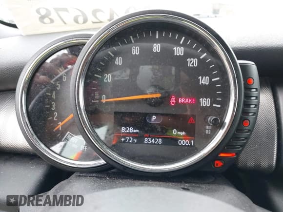 ✅ 2016 MINI Convertible • VIN: WMWWG5C52G3A83417 • Lot: 42942678. Listed on IAAI with 83,428 mi. Free auction sales archive from the USA and detailed vehicle history report at DreamBid. Image 7.