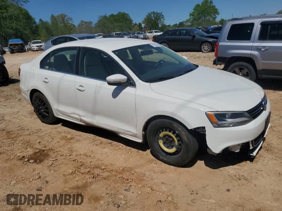 ✅ 2013 Volkswagen Jetta SE • VIN: 3VWDX7AJ0DM221837 • Lot: 52502565. Listed on Copart with 148,730 mi. Free auction sales archive from the USA and detailed vehicle history report at DreamBid. Image 4.