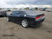 ✅ 2014 Dodge Challenger R/T 100th Anniversary Appearance • VIN: 2C3CDYBTXEH185706 • Lot: 56693324. Wystawiony na Copart z przebiegiem 64 638 mil. Bezpłatny archiwum sprzedaży aukcyjnych z USA i szczegółowy raport historii pojazdu na DreamBid. Zdjęcie 2.