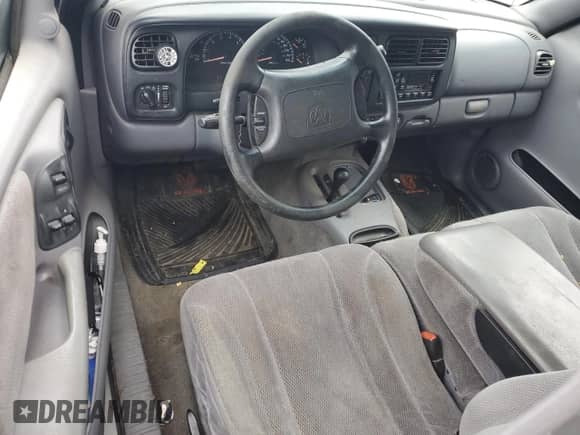 2000 Dodge Dakota Sport z VIN 1B7GG26N0YS530588, wystawiony jako Copart lot #44699515 z przebiegiem Nie podano mil oraz Szkoda całkowita • Salvage title. Historia ofert i sprzedaży dostępna na DreamBid. Obrazek 8.