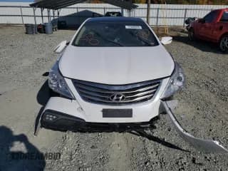 ✅ 2017 Hyundai Azera Limited • VIN: KMHFH4JG5HA590574 • Лот: 77846934. Опубликован ранее на Copart с пробегом Не указан. Бесплатный доступ к архиву аукционных продаж из США и подробный отчёт об истории автомобиля на DreamBid. Изображение 5.