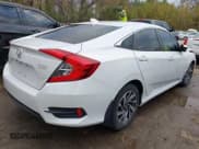 ✅ 2017 Honda Civic EX • VIN: 19XFC2F79HE036242 • Лот: 43640535. Опубликован ранее на IAAI с пробегом 115 591 миль. Бесплатный доступ к архиву аукционных продаж из США и подробный отчёт об истории автомобиля на DreamBid. Изображение 4.