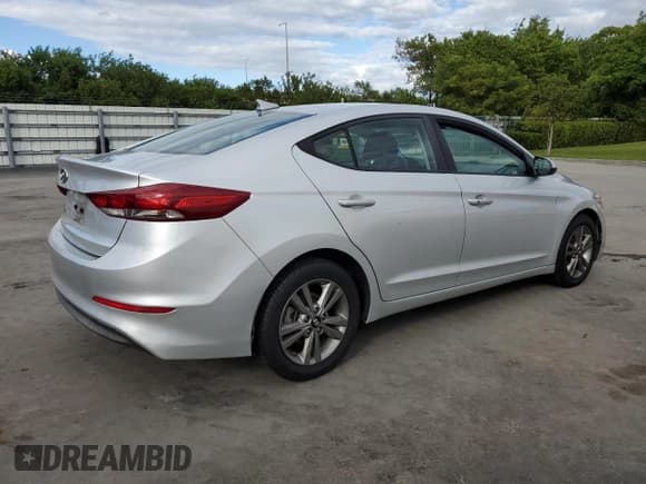 ✅ 2018 Hyundai Elantra SEL • VIN: 5NPD84LF7JH279985 • Lot: 90640445. Listed on Copart with 85,495 mi. Free auction sales archive from the USA and detailed vehicle history report at DreamBid. Image 3.