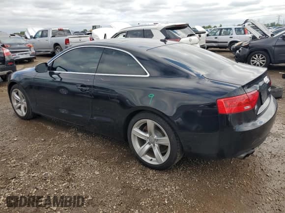 ✅ 2015 Audi A5 Premium • VIN: WAUCFAFR4FA043232 • Лот: 69604155. Опубликован ранее на Copart с пробегом 60 495 миль. Бесплатный доступ к архиву аукционных продаж из США и подробный отчёт об истории автомобиля на DreamBid. Изображение 2.
