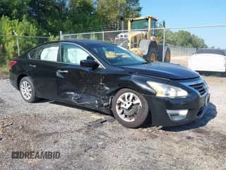 ✅ 2013 Nissan Altima SV • VIN: 1N4AL3AP1DC908413 • Lot: 40195252. Listed on IAAI with 170,283 mi. Free auction sales archive from the USA and detailed vehicle history report at DreamBid. Image 1.