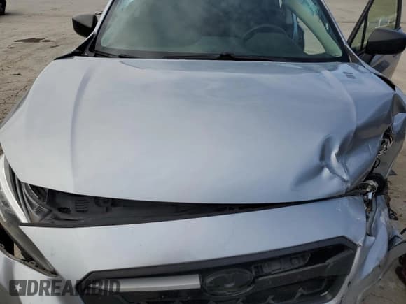 ✅ 2019 Subaru Crosstrek • VIN: JF2GTAAC7K8244528 • Lot: 90247785. Listed on Copart with 122,634 mi. Free auction sales archive from the USA and detailed vehicle history report at DreamBid. Image 12.