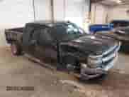 2018 Chevrolet Silverado 1500 LT z VIN 3GCUKREC0JG519095, wystawiony jako IAAI lot #43271594 z przebiegiem 108 548 mil mil oraz . Historia ofert i sprzedaży dostępna na DreamBid. Obrazek 1.