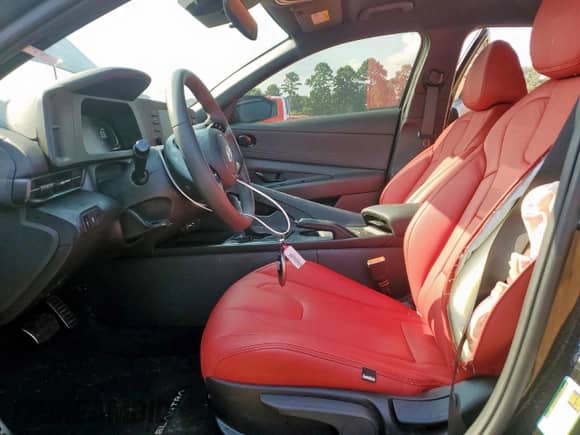 2025 Hyundai Elantra SEL Sport с VIN KMHLM4DG7SU979877, выставлен на аукционе Copart как лот 71058615 с пробегом 6 893 миль миль и Списание • Salvage title. История ставок и продаж доступна на DreamBid. Изображение 7.