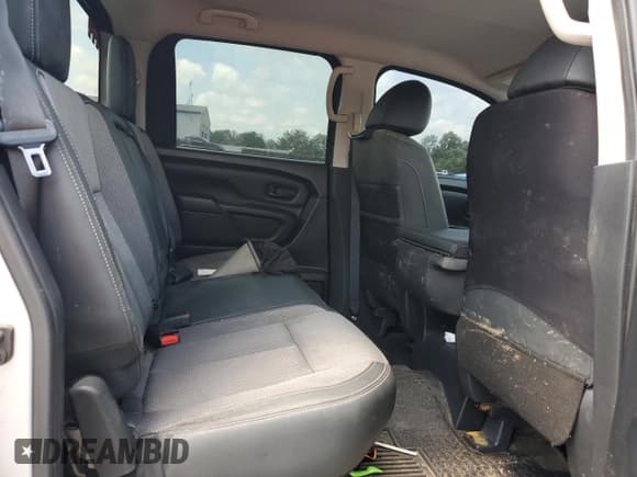 ✅ 2021 Nissan Titan SV • VIN: 1N6AA1EC1MN500684 • Lot: 57528415. Listed on Copart with 73,598 mi. Free auction sales archive from the USA and detailed vehicle history report at DreamBid. Image 10.