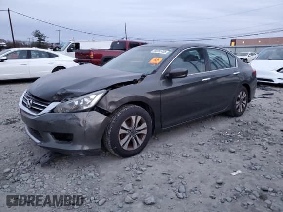 ✅ 2015 Honda Accord LX • VIN: 1HGCR2F37FA047028 • Lot: 92052435. Listed on Copart with 70,774 mi. Free auction sales archive from the USA and detailed vehicle history report at DreamBid. Image 1.