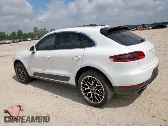 ✅ 2015 Porsche Macan S • VIN: WP1AB2A58FLB50612 • Лот: 58099535. Опубликован ранее на Copart с пробегом 93 425 миль. Бесплатный доступ к архиву аукционных продаж из США и подробный отчёт об истории автомобиля на DreamBid. Изображение 2.
