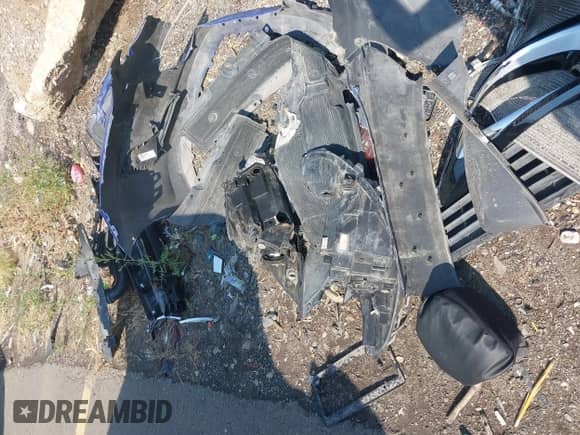 2014 Hyundai Accent GLS с VIN KMHCT4AE6EU688460, выставлен на аукционе IAAI как лот 43088503 с пробегом 110 666 миль миль и . История ставок и продаж доступна на DreamBid. Изображение 12.