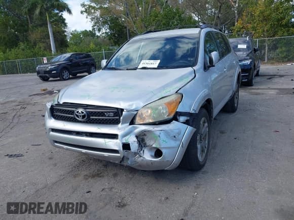 ✅ 2008 Toyota RAV4 Sport • VIN: JTMZK32VX86015173 • Lot: 41561817. Listed on IAAI with 157,614 mi. Free auction sales archive from the USA and detailed vehicle history report at DreamBid. Image 6.
